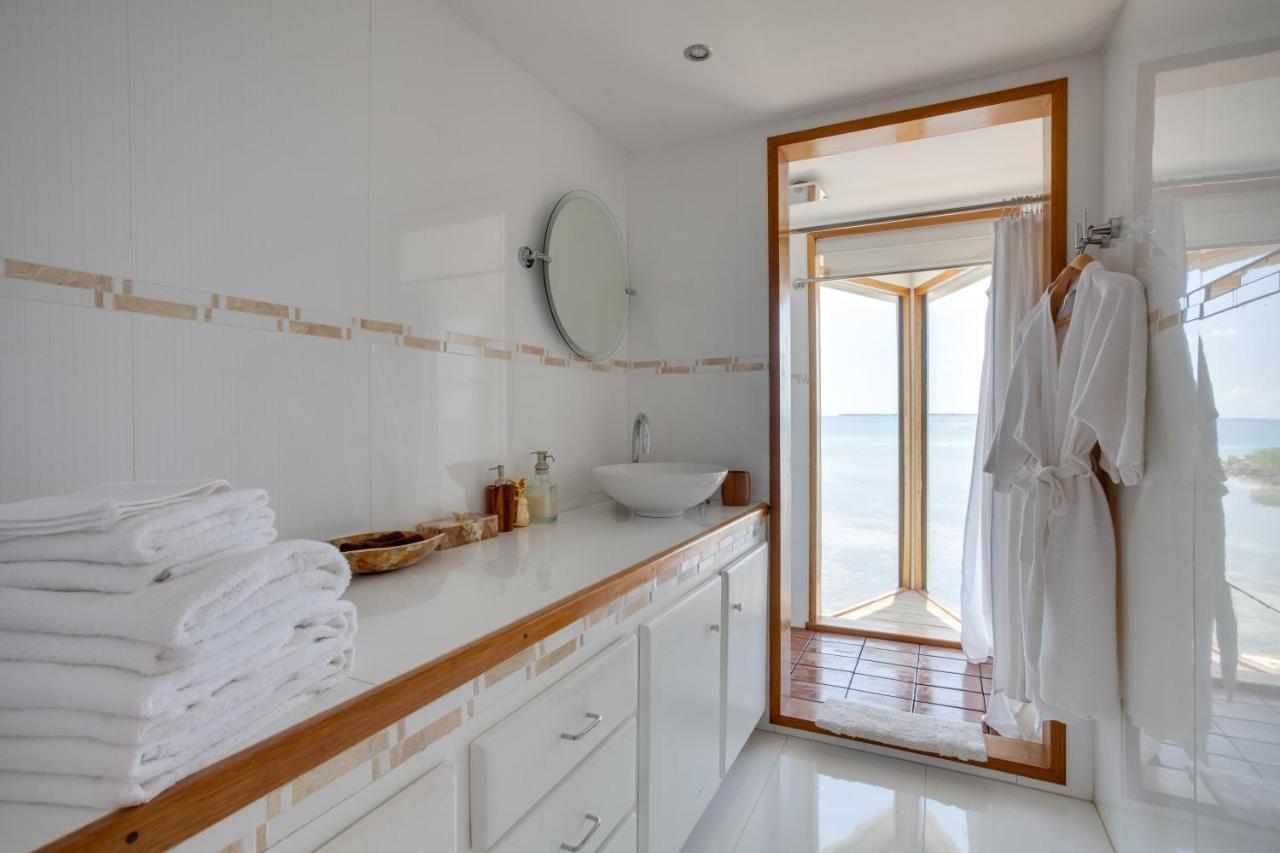 Royal Belize Hotel Thatch Caye Luaran gambar