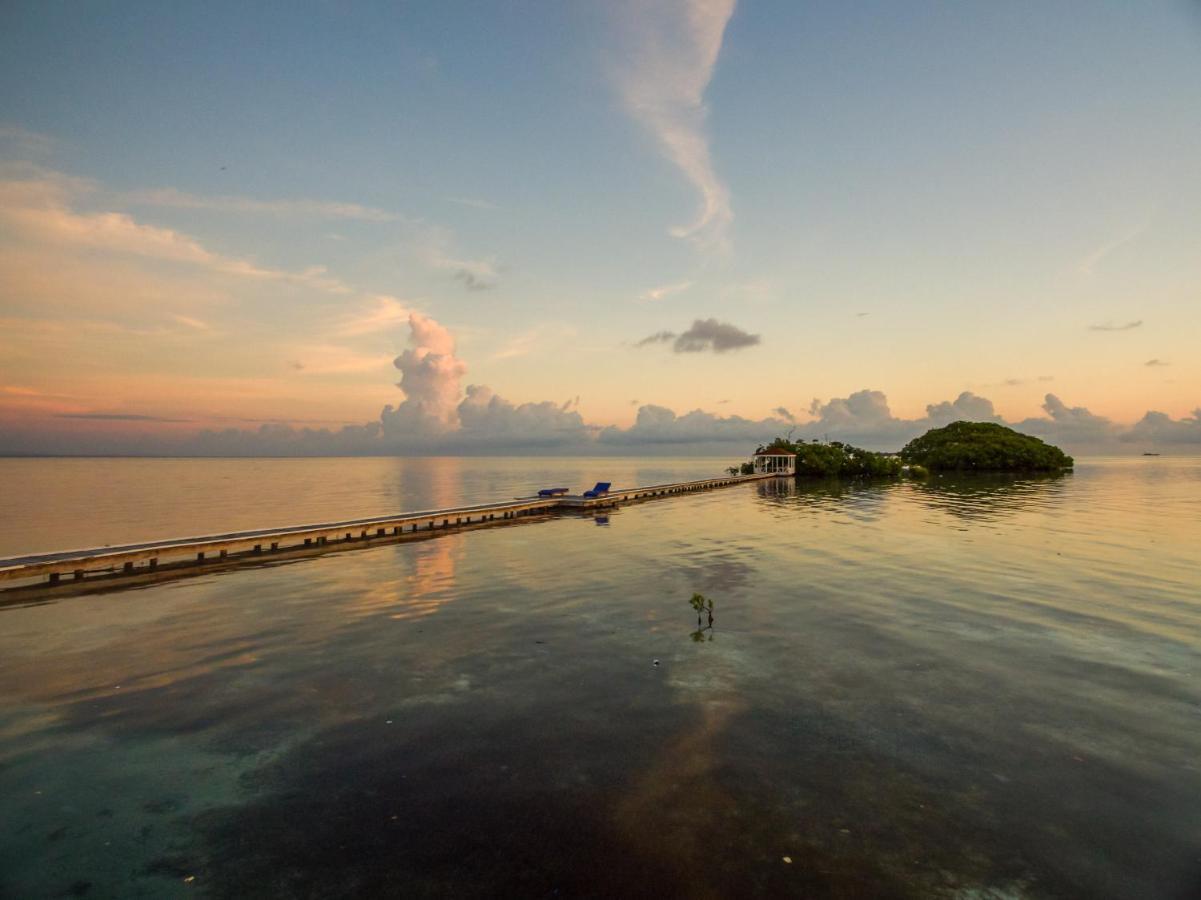 Royal Belize Hotel Thatch Caye Luaran gambar